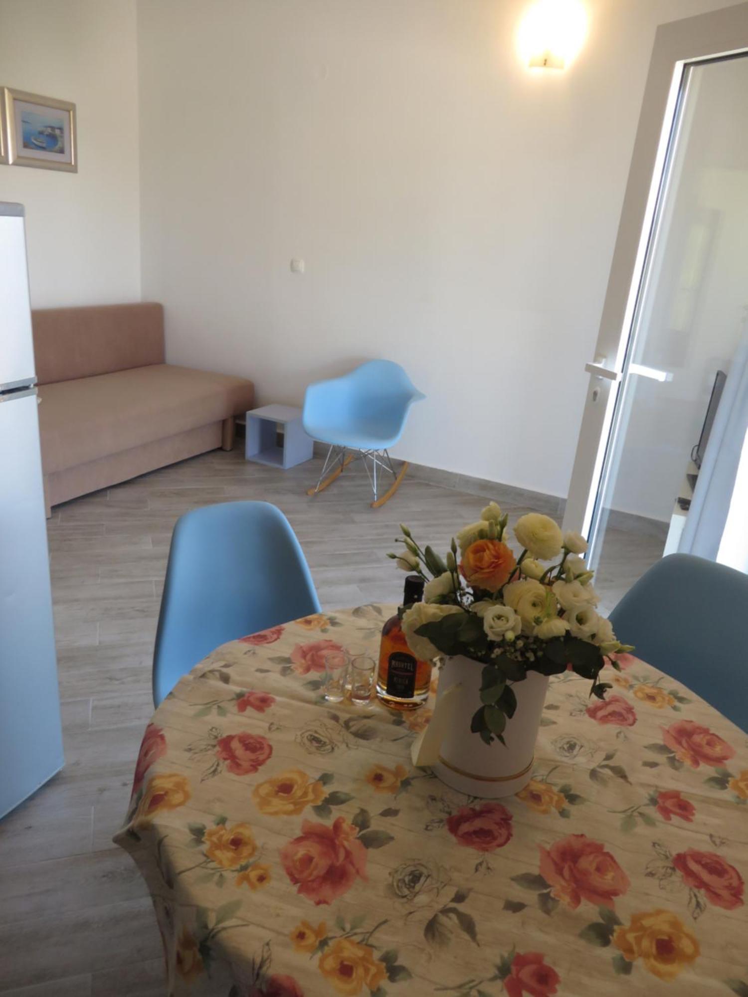 Apartments Tonka Pakoštane Zimmer foto